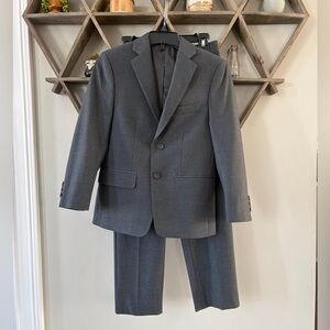 Boy’s Marc NY Gray Suit. Size 8-Runs small, fits like size 7. Worn once-Like new